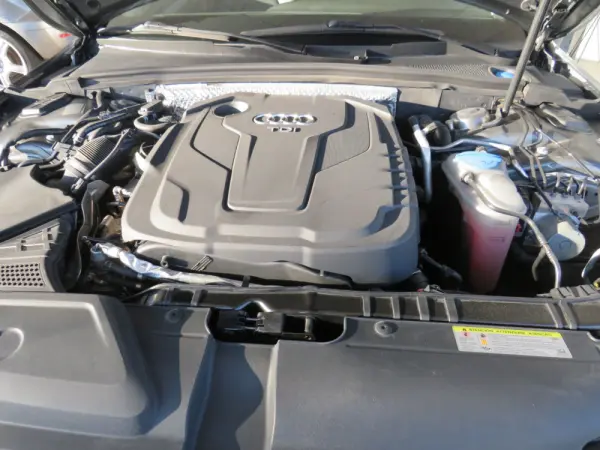 Audi A4 2.0 TDI SPORT 42