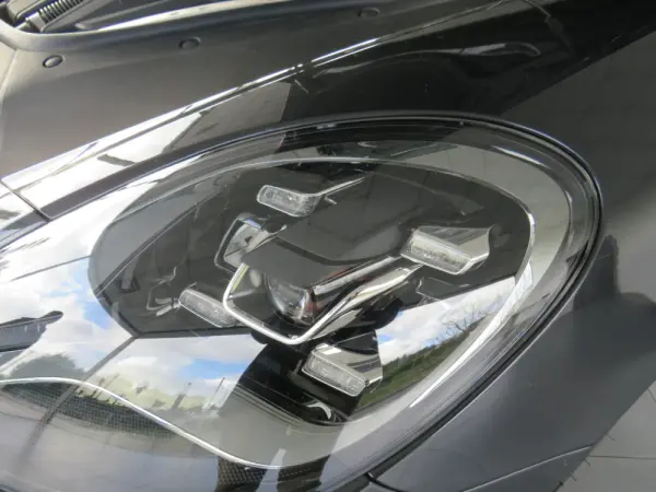 Porsche Panamera 4 E-Hybrid 50