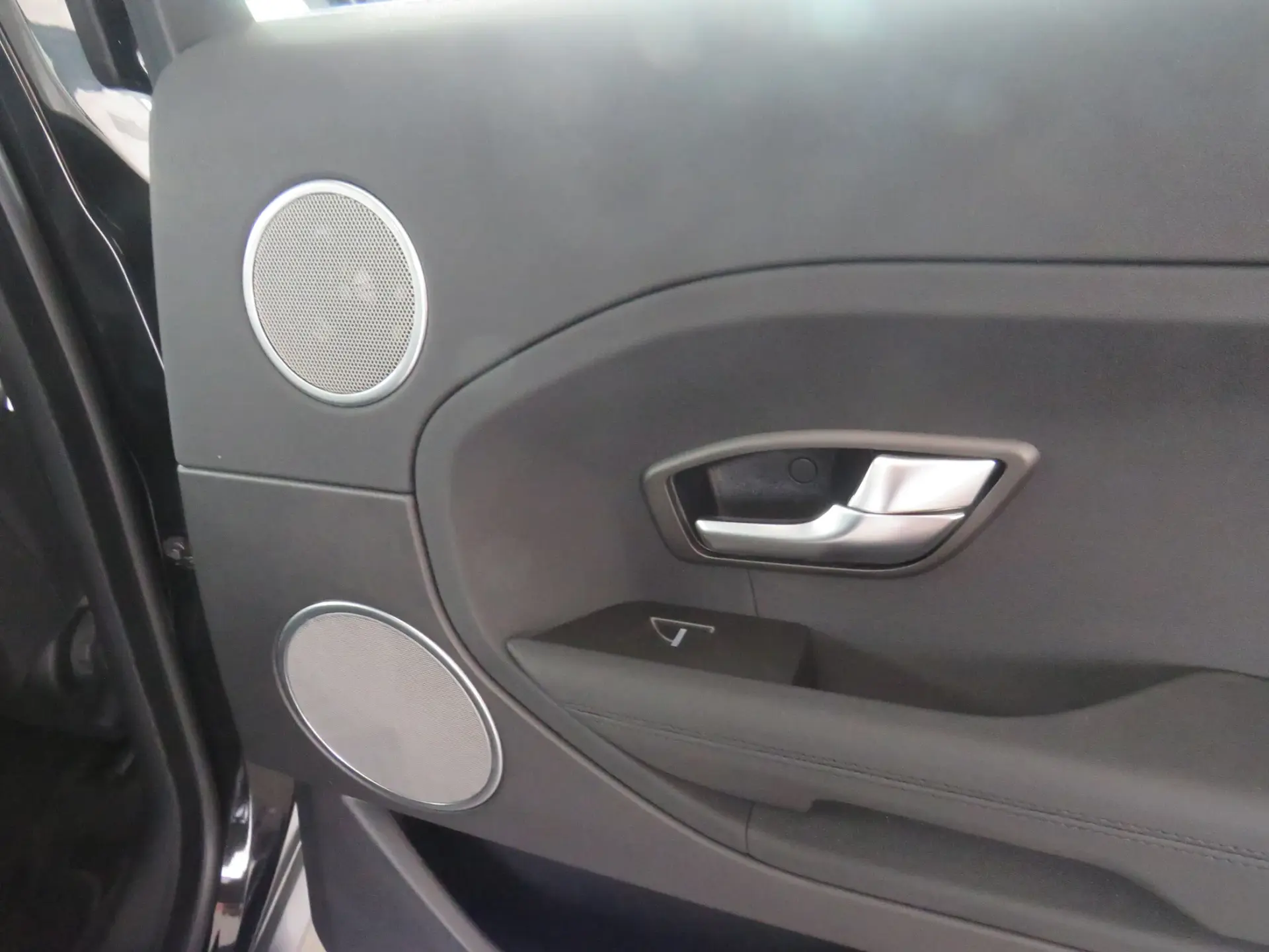 Land Rover Range Rover Evoque 2.2 TD4 Dynamic 39