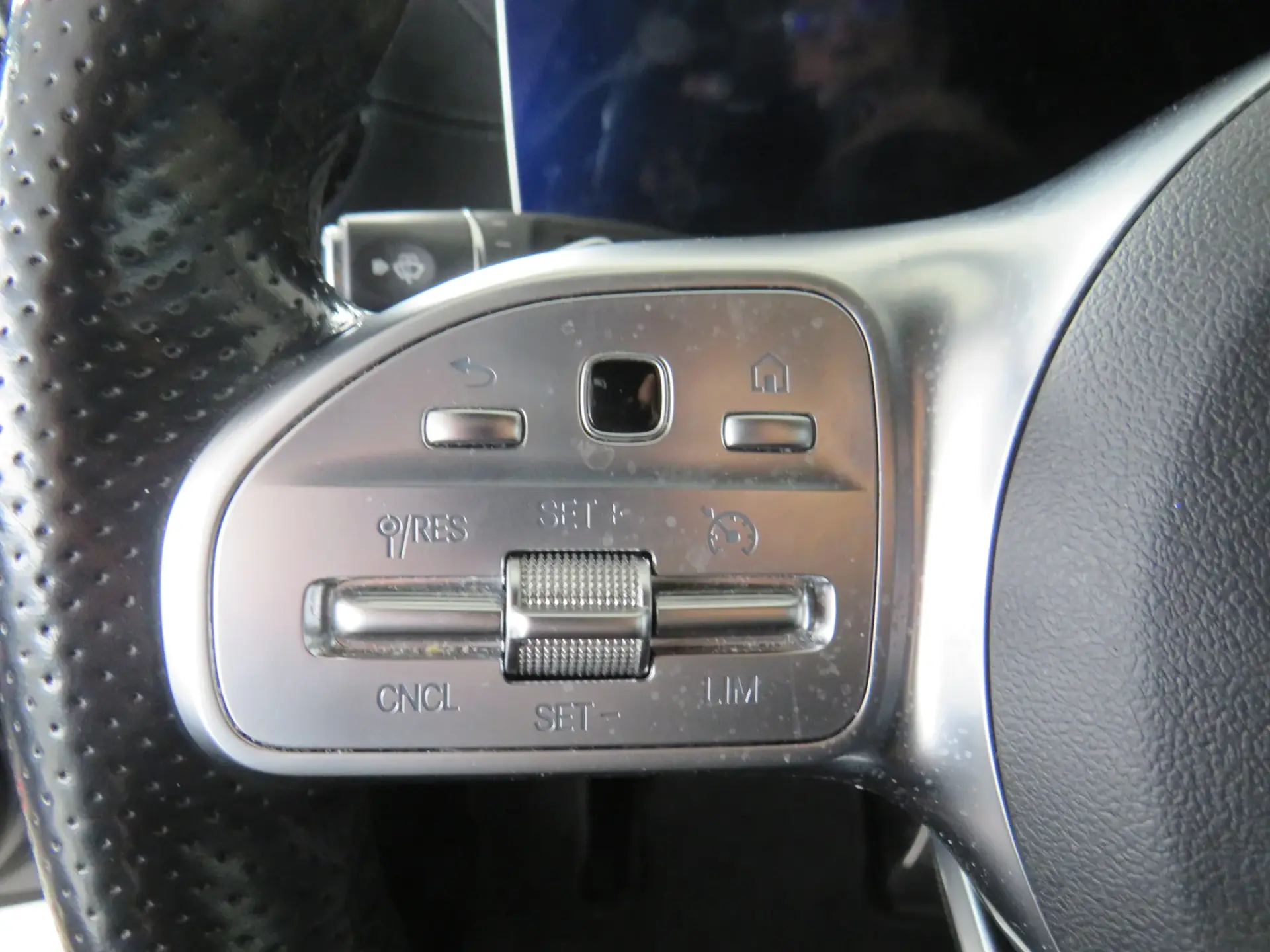 Mercedes-Benz E 300 de AMG Line 23