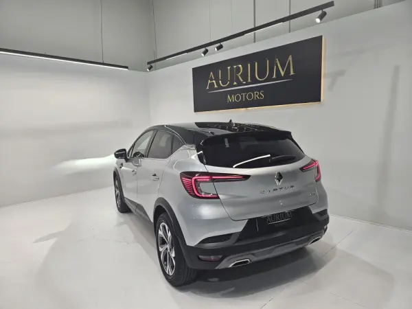 Renault Captur 1.0 TCe RS Line 11