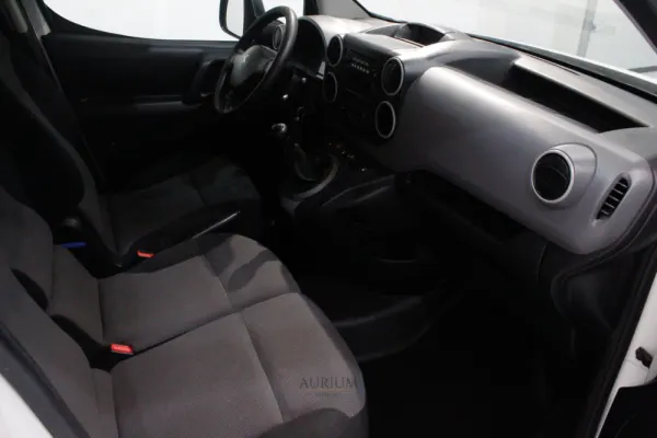 Peugeot Partner L1 1.6 HDI 3 lugares - IVA dedutivel 8