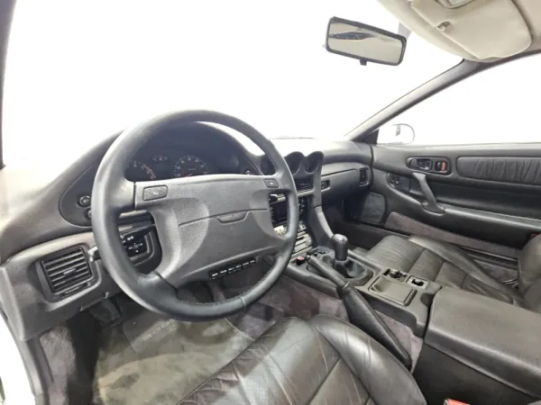 Mitsubishi 3000 GT SL 18