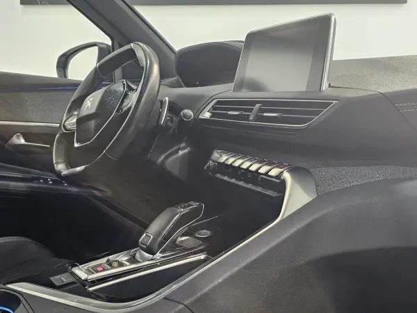 Peugeot 3008 1.6 BlueHDi GT Line EAT6 17