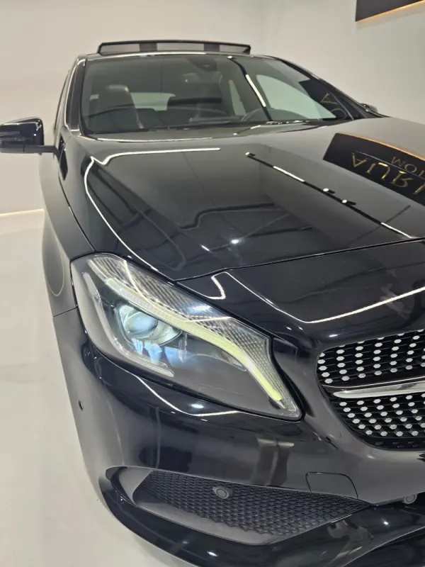 Mercedes-Benz A 180 d 7G-DCT AMG Line 8