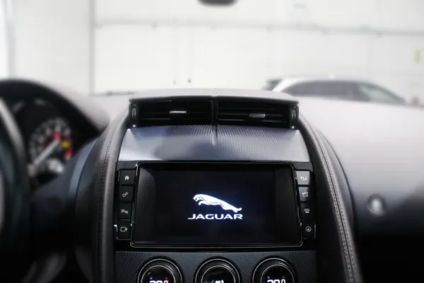 Jaguar F-Type 2.0 i4 R-Dynamic 18