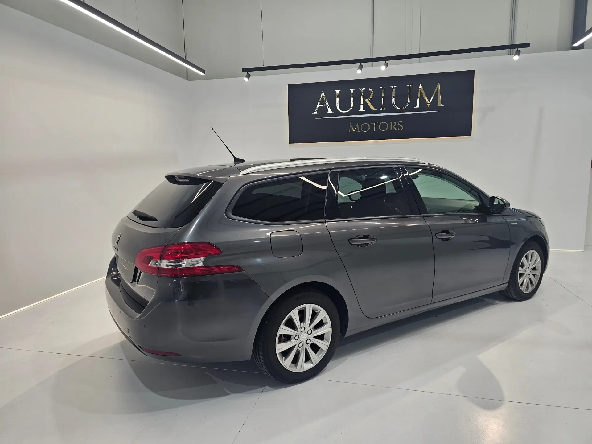 Peugeot 308 SW 1.5 BlueHDi Style 2