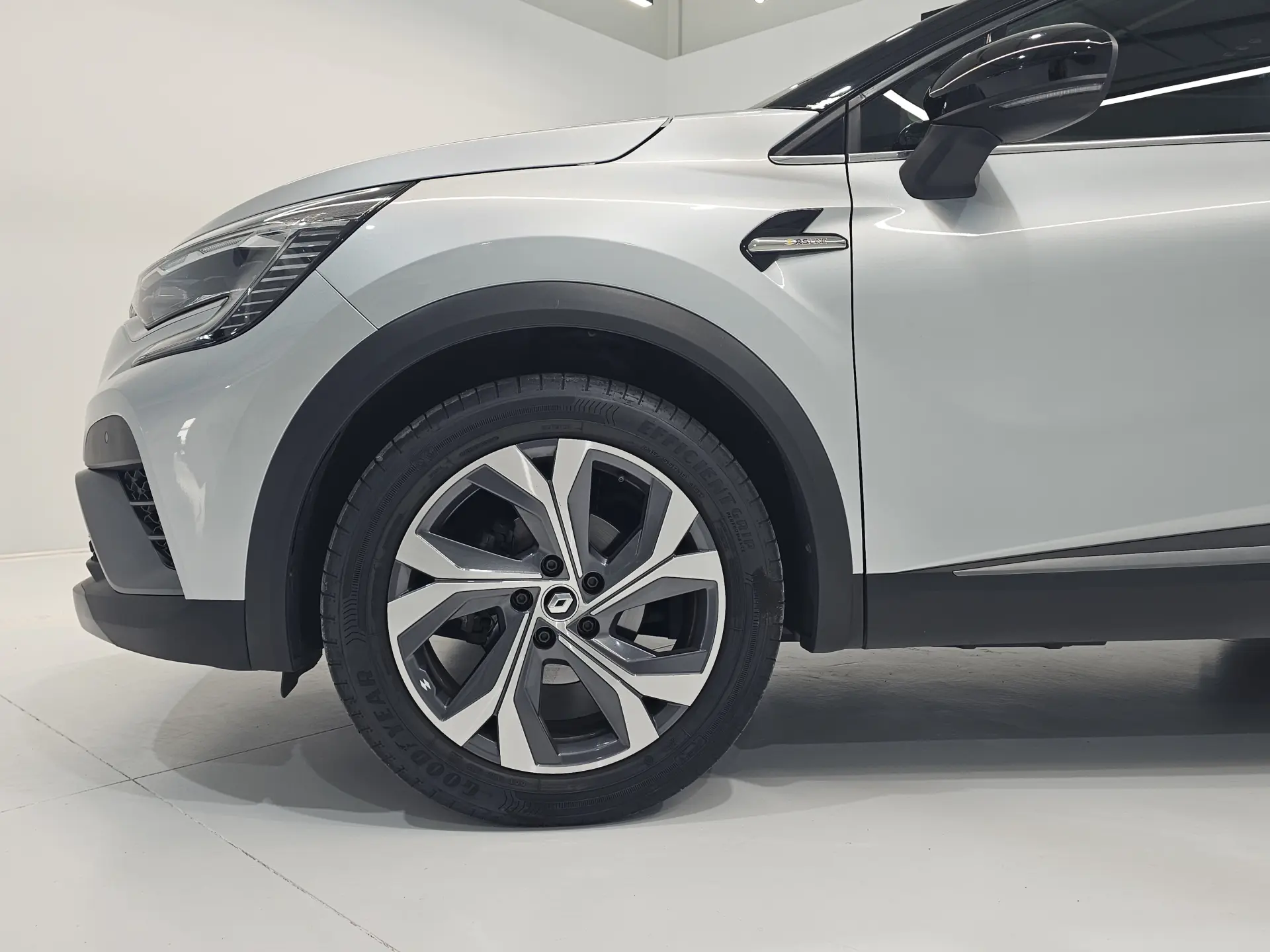 Renault Captur 1.0 TCe RS Line 16