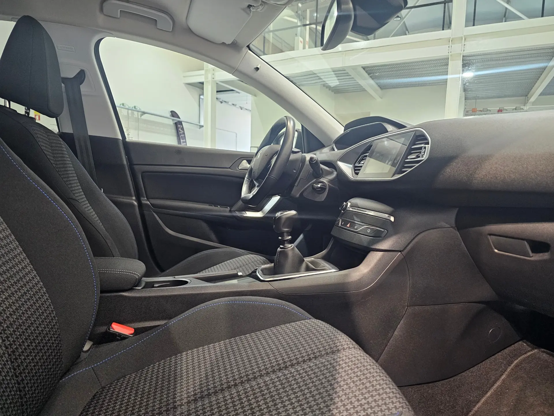 Peugeot 308 SW 1.5 BlueHDi Style 9