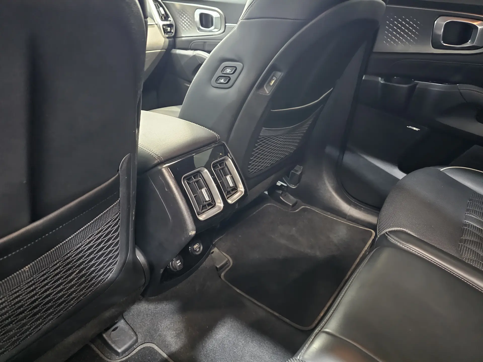 Kia Sorento 1.6 T-GDI PHEV AWD Aut. Platinum 18