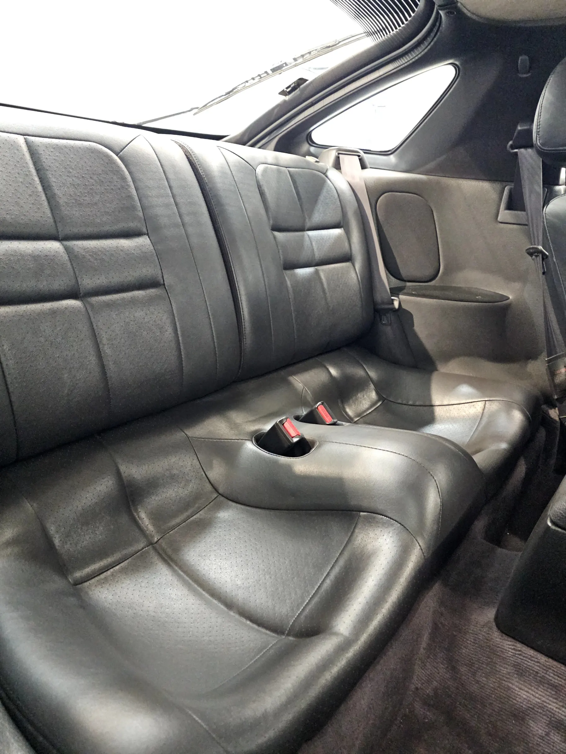 Mitsubishi 3000 GT SL 12