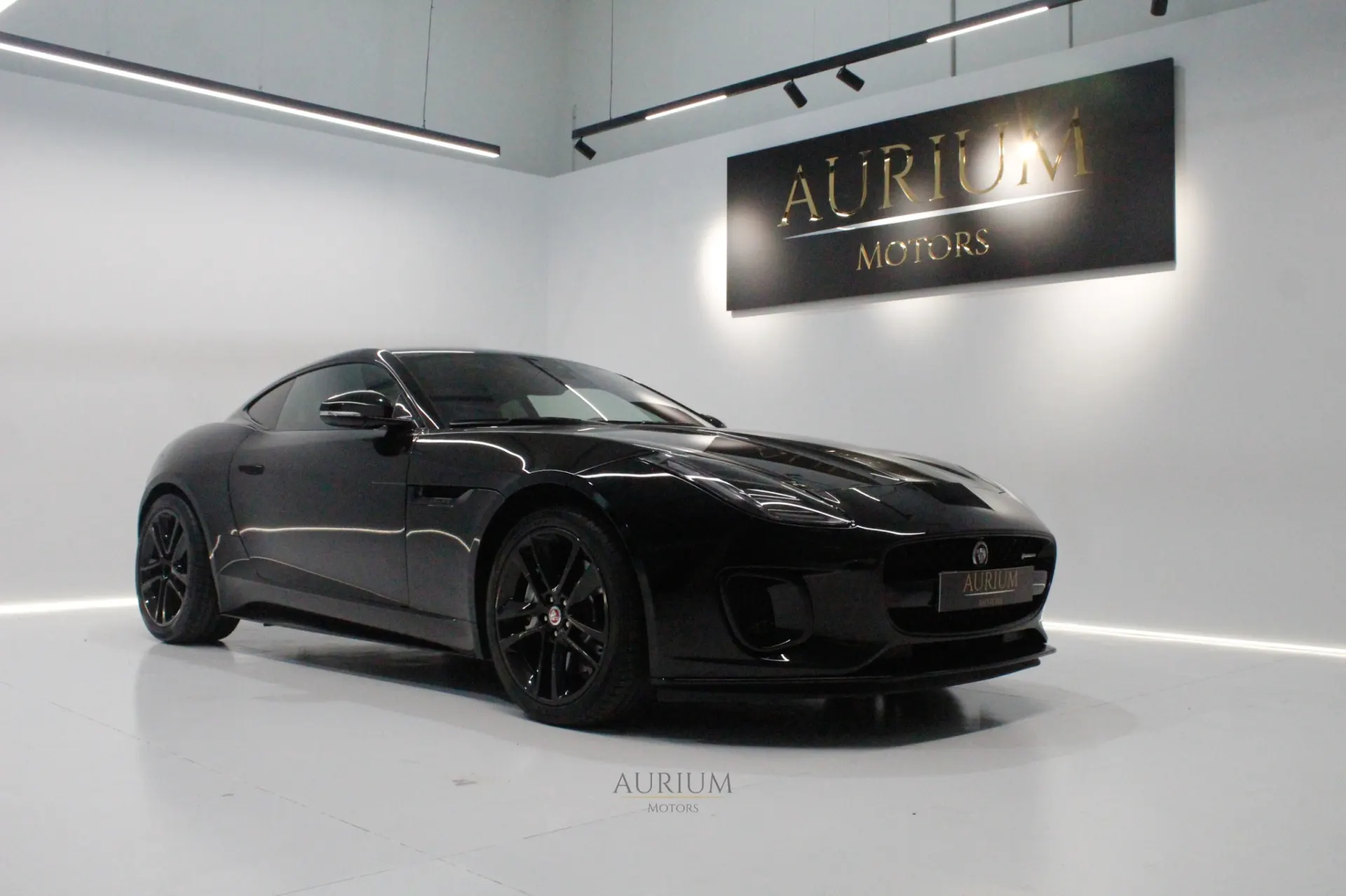 Jaguar F-Type 2.0 i4 R-Dynamic 2