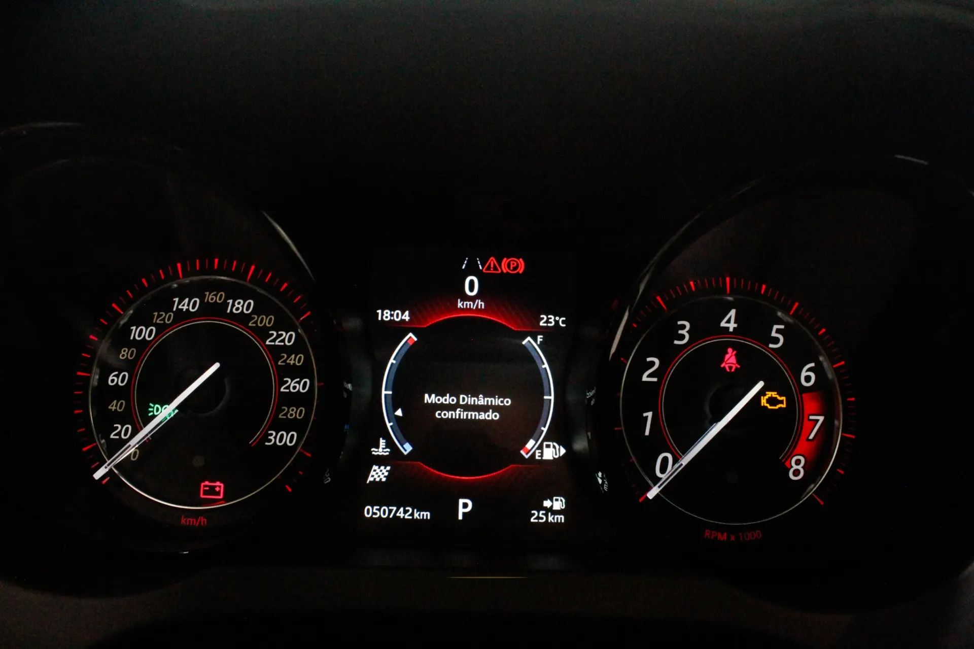 Jaguar F-Type 2.0 i4 R-Dynamic 10