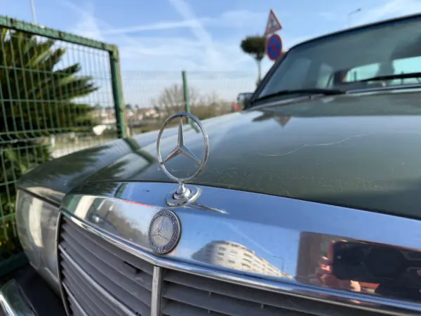 Mercedes-Benz 300 D 3