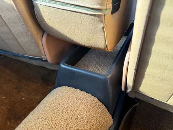 Mercedes-Benz 300 D 27