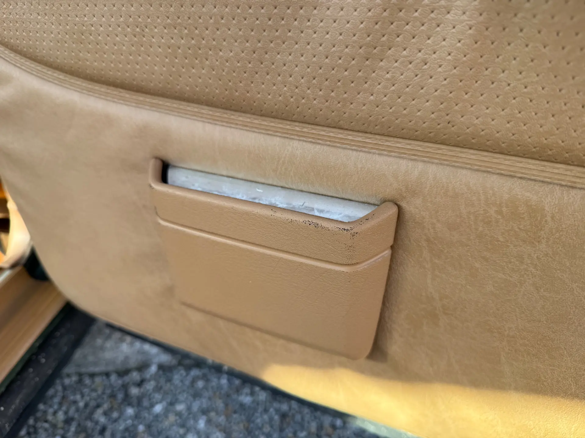 Mercedes-Benz 300 D 29