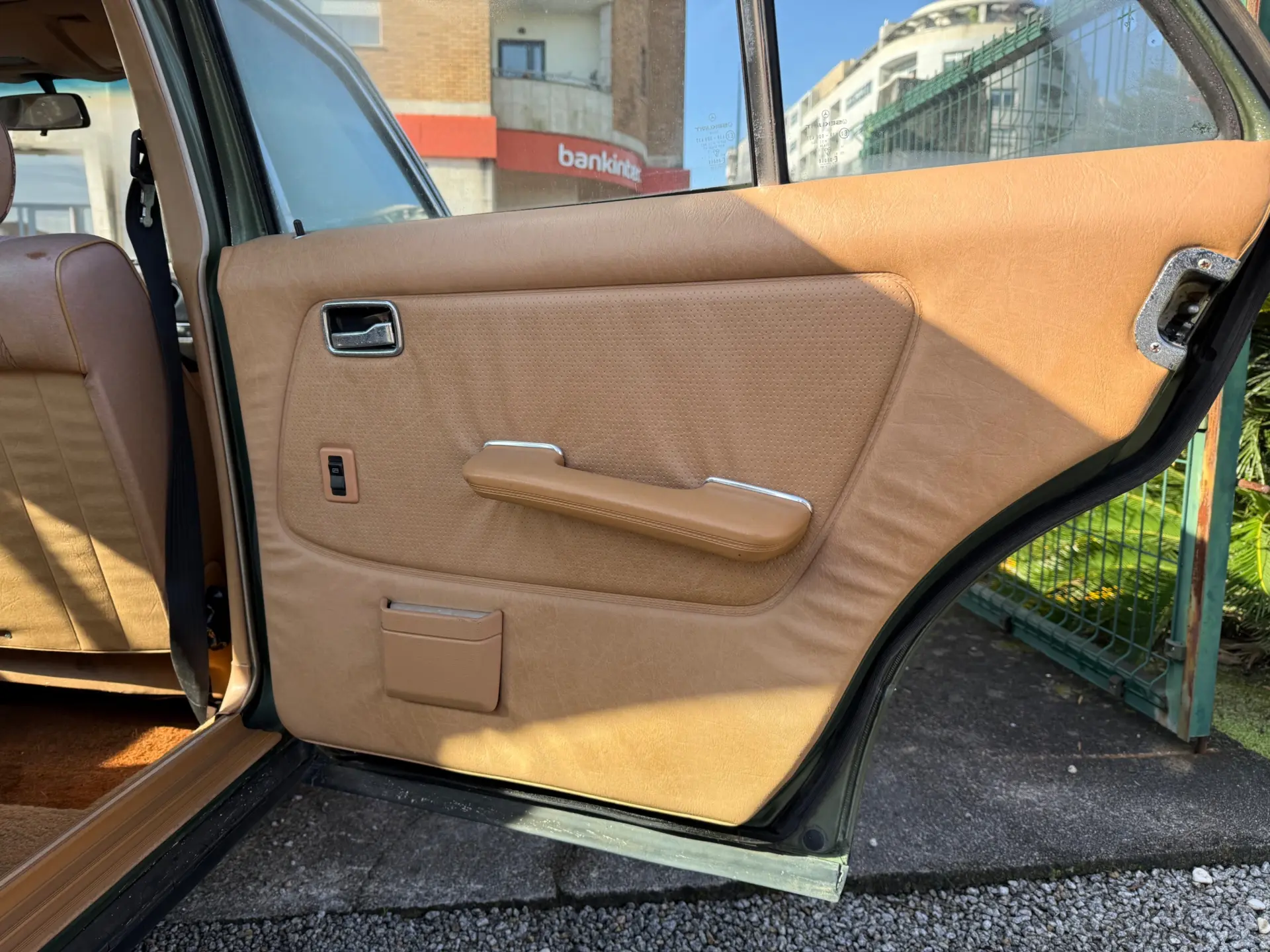 Mercedes-Benz 300 D 30