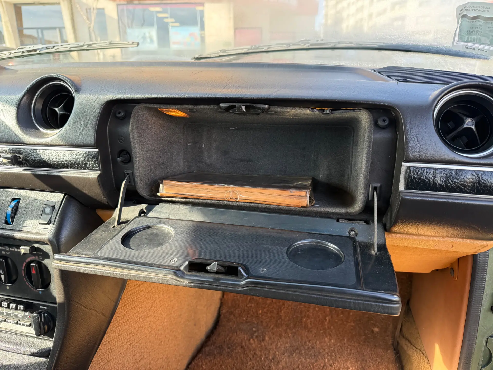 Mercedes-Benz 300 D 16