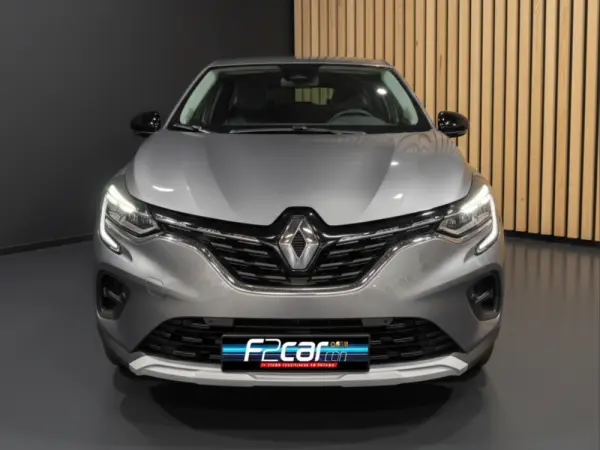 Renault Captur E-TECH 160 E-Tech engineered 2