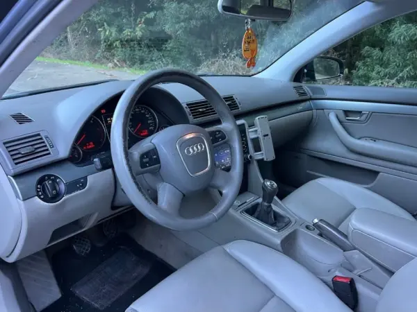 Audi A4 Avant 2.0 TDi Exclusive 7