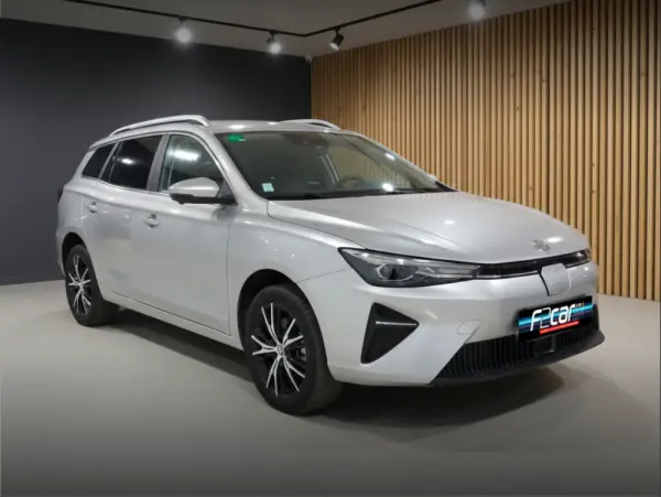 MG MG5 61 kWh Luxury 3