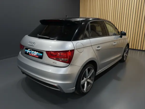 Audi A1 Sportback 1.6 TDI S-line 4