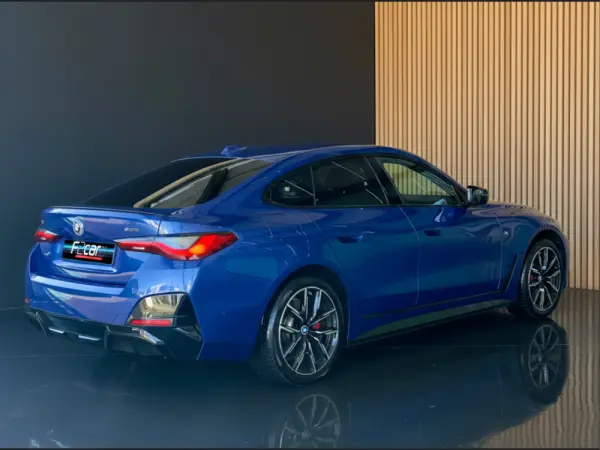 BMW i4 eDrive40 Pack Desportivo M 3