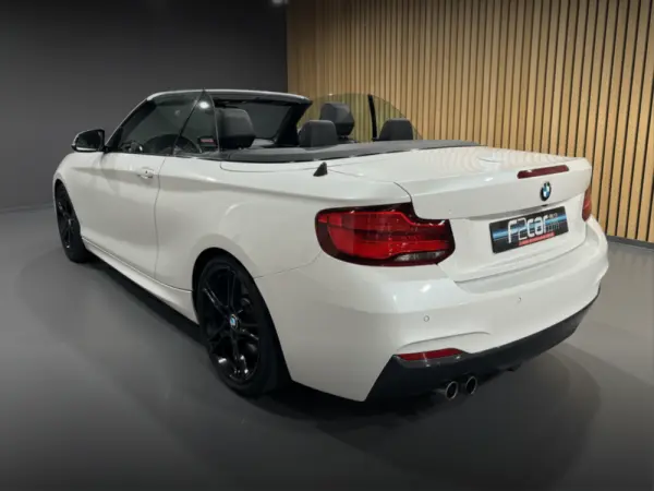 BMW 220 D Pack M Auto 4