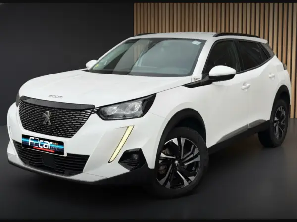 Peugeot 2008 1.2 PureTech Allure Pack 1