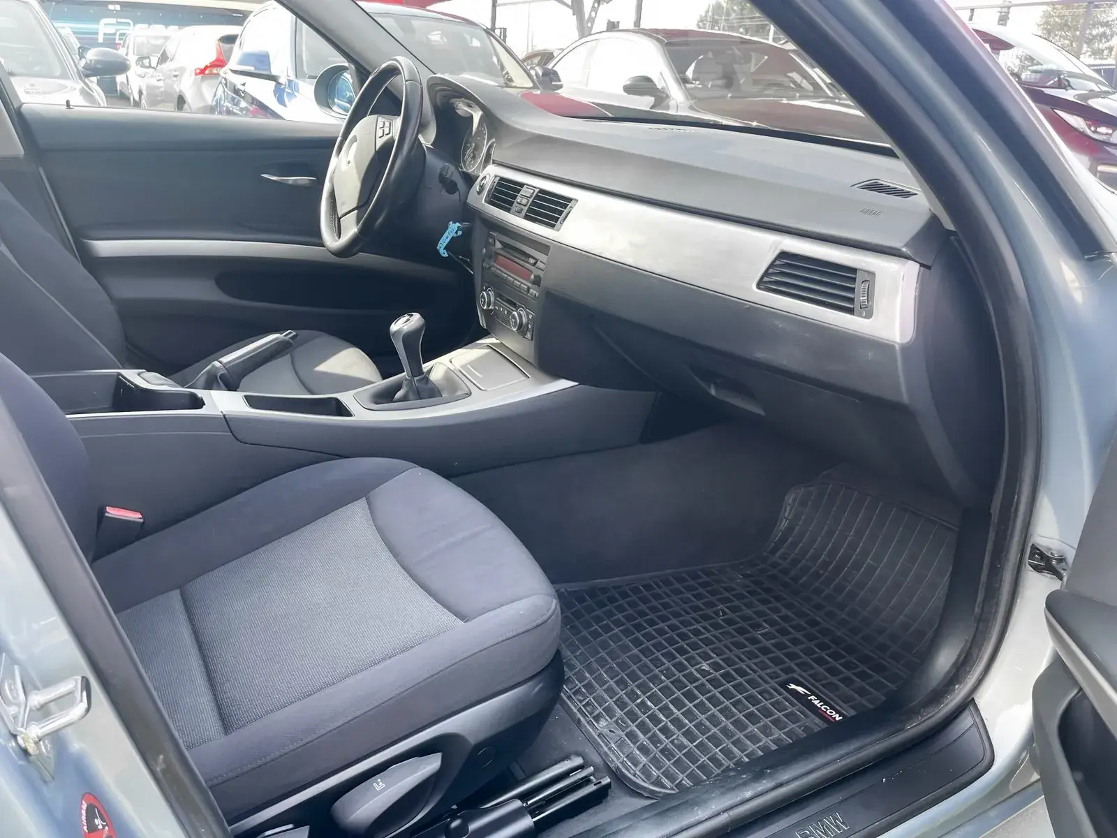 BMW 320 i Edition Exclusive 8