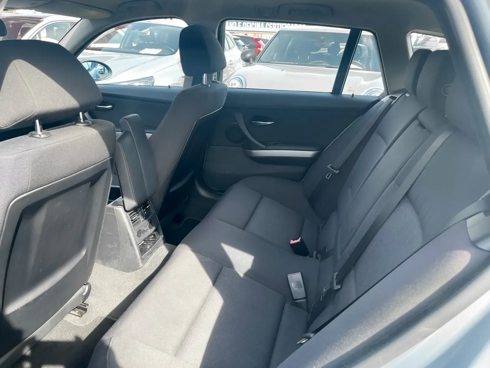 BMW 320 i Edition Exclusive 9