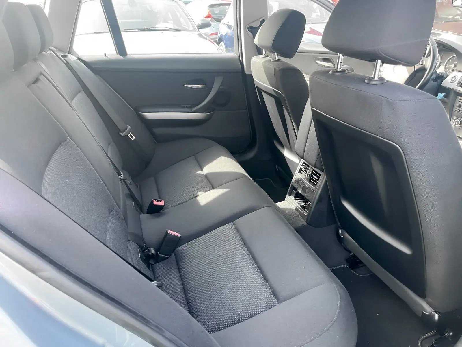 BMW 320 i Edition Exclusive 11