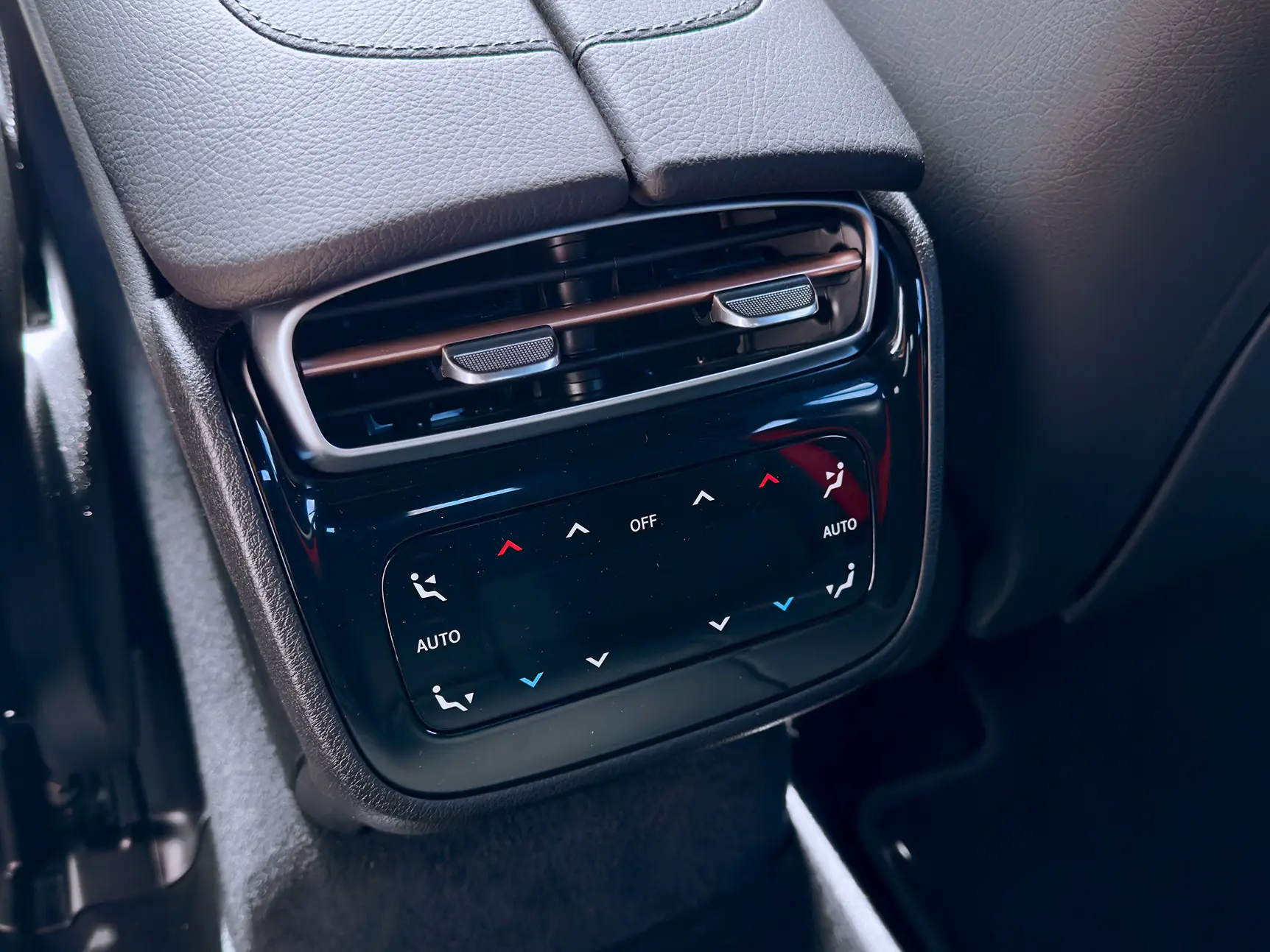 Mercedes-Benz EQE 350 AMG 9