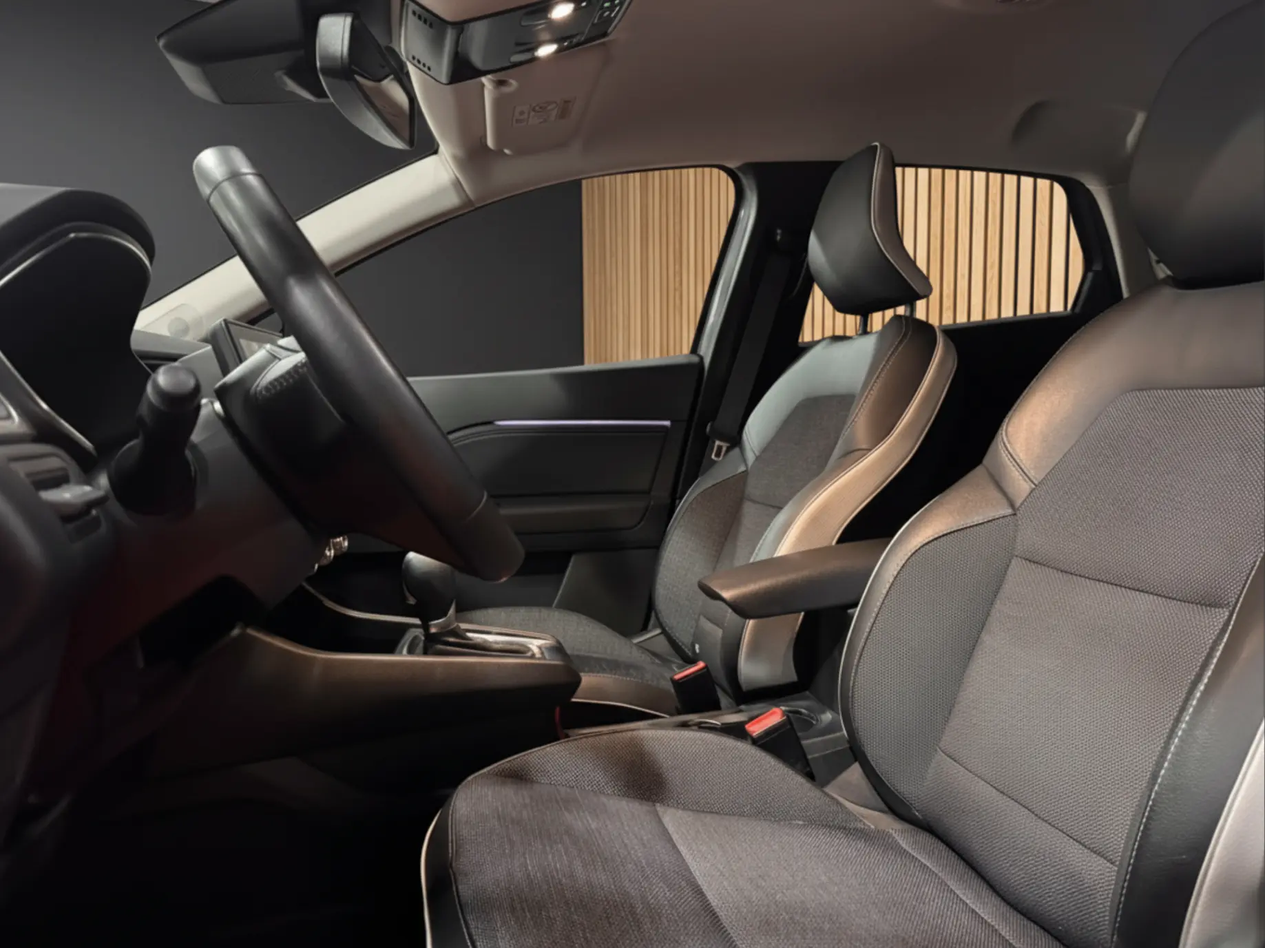 Renault Captur E-TECH 160 E-Tech engineered 7