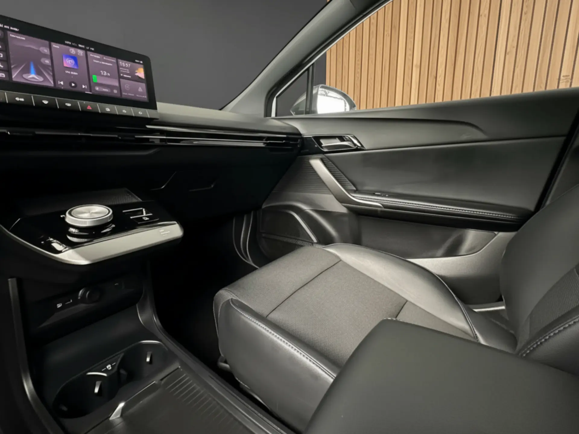 MG MG4 64 kWh Luxury 5