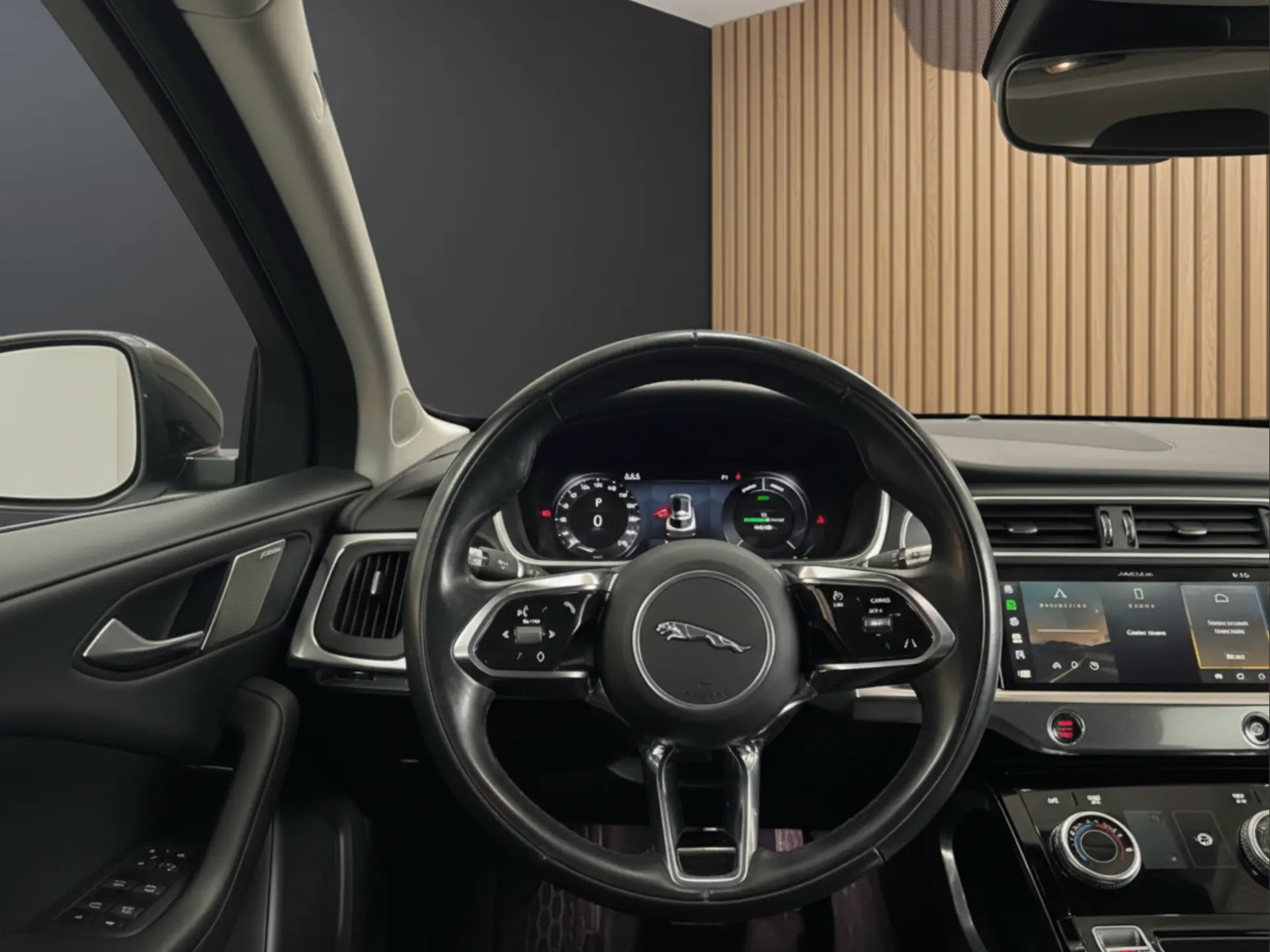 Jaguar I-Pace EV320 AWD SE 7