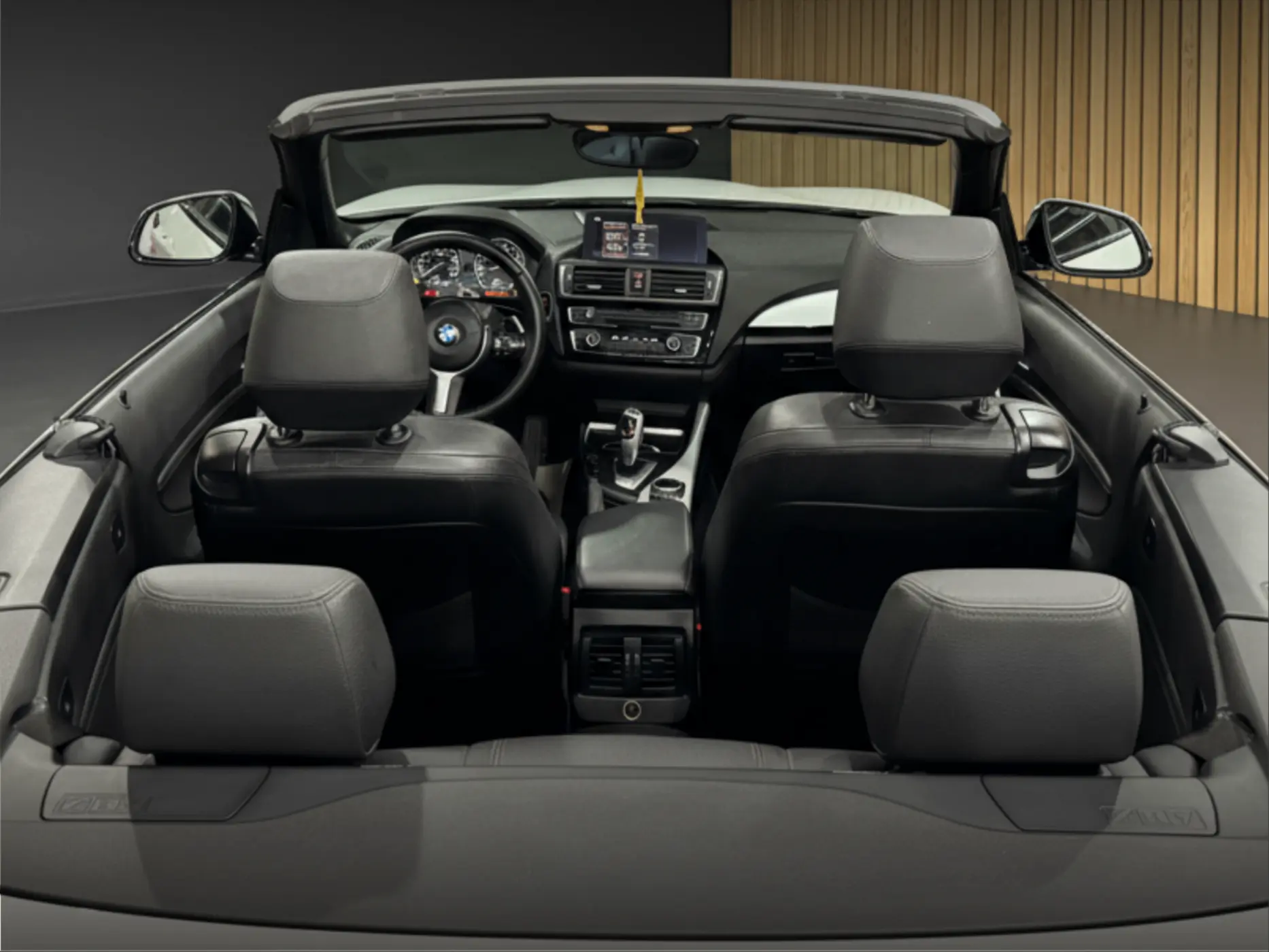 BMW 220 D Pack M Auto 12