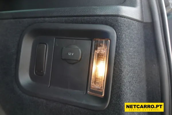 Volkswagen Sharan 2.0 TDI Highline DSG 17