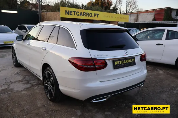 Mercedes-Benz C 300 AMG line 4