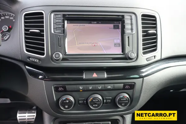 Volkswagen Sharan 2.0 TDI Highline DSG 9