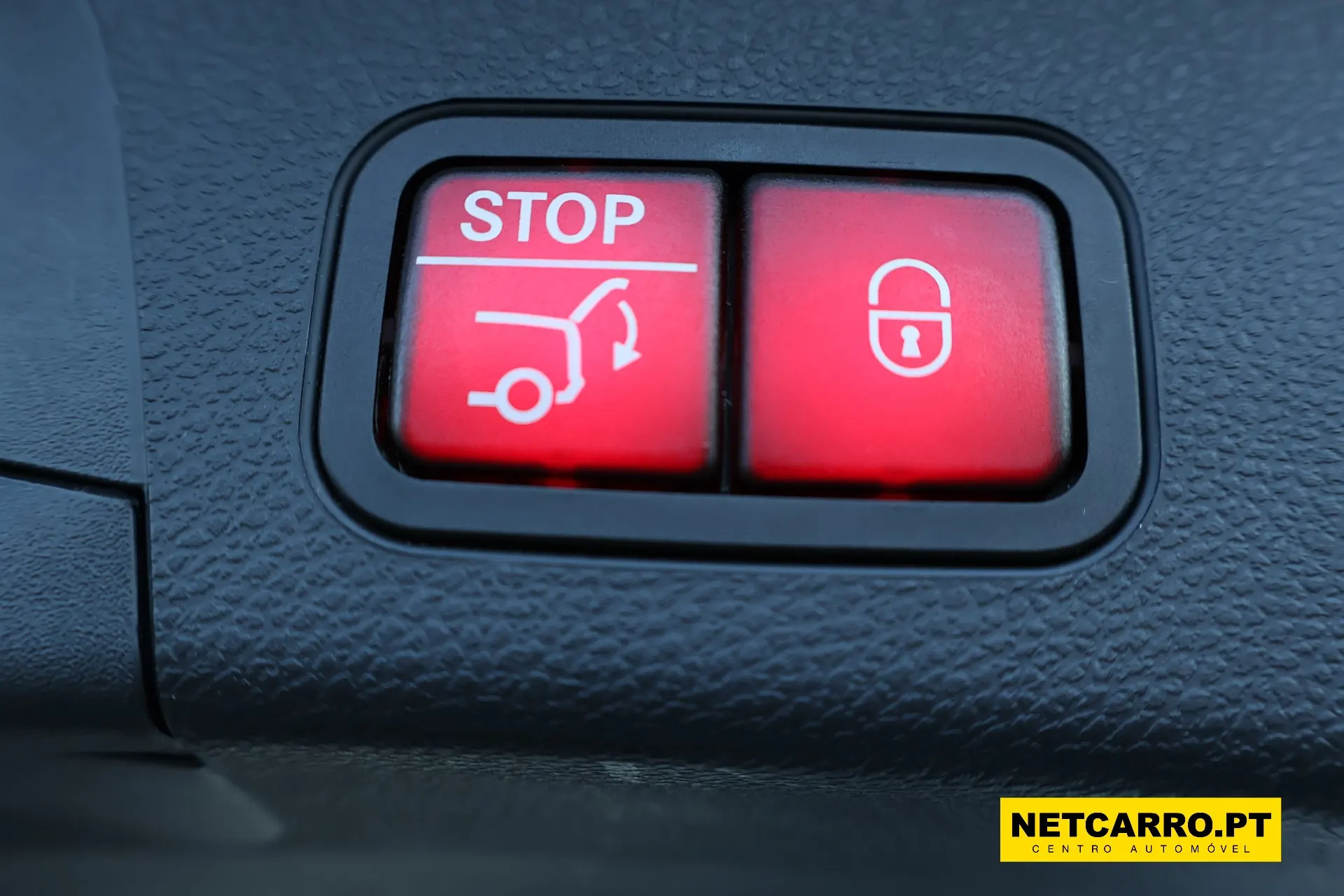 Mercedes-Benz C 300 AMG line 20