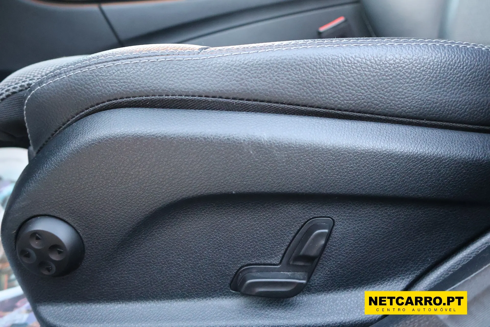 Mercedes-Benz C 300 AMG line 15