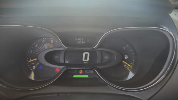 Renault Captur 1.5 dCi Exclusive 15