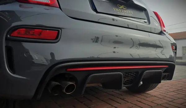 Abarth 595C 1.4 T-Jet 10