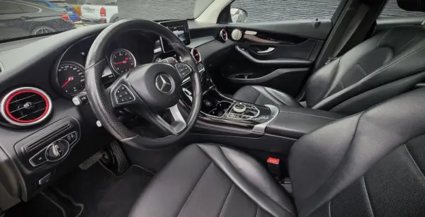 Mercedes-Benz GLC 250 d 4-Matic 10