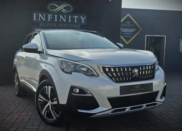 Peugeot 3008 1.6 HYBRID EAT8 ALLURE 3