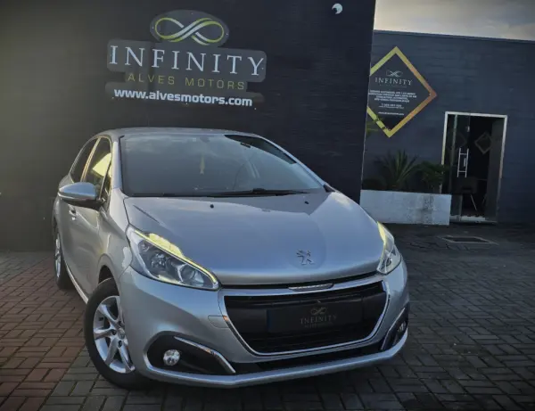 Peugeot 208 1.2 PureTech Active 4
