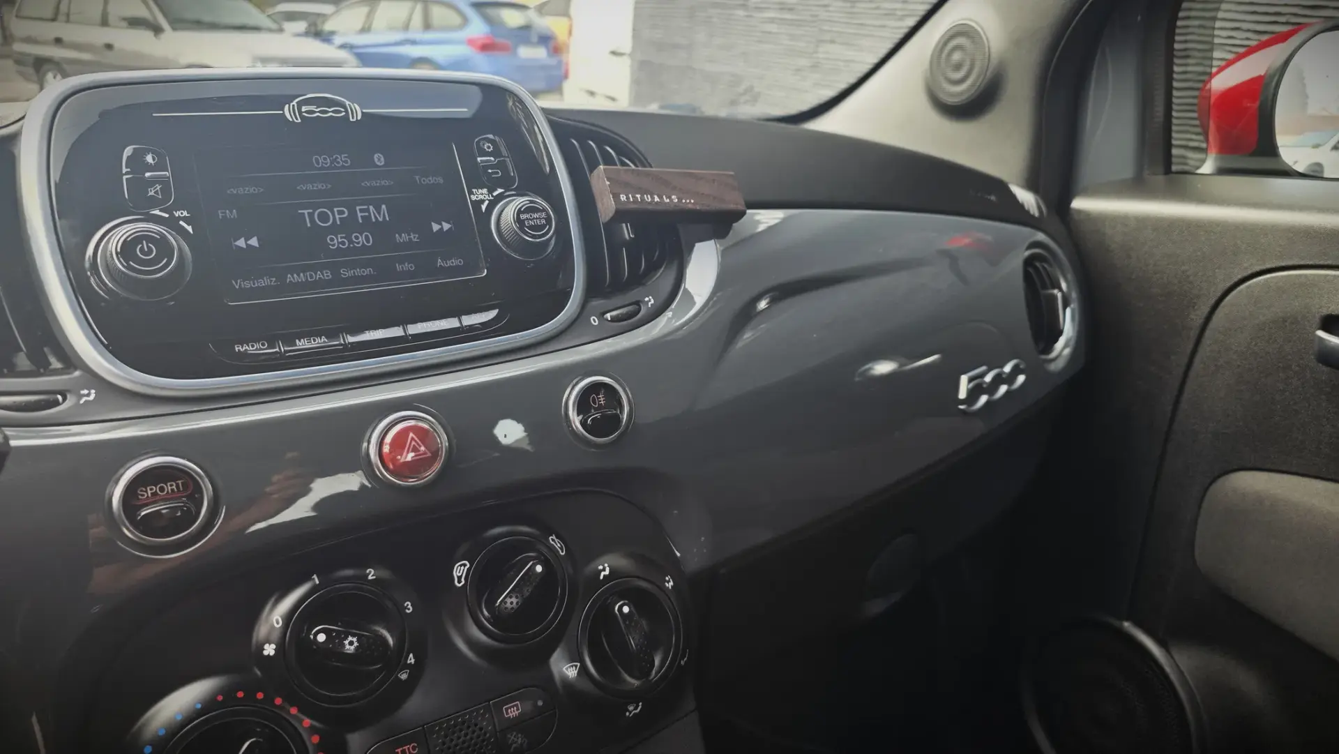 Abarth 595C 1.4 T-Jet 21