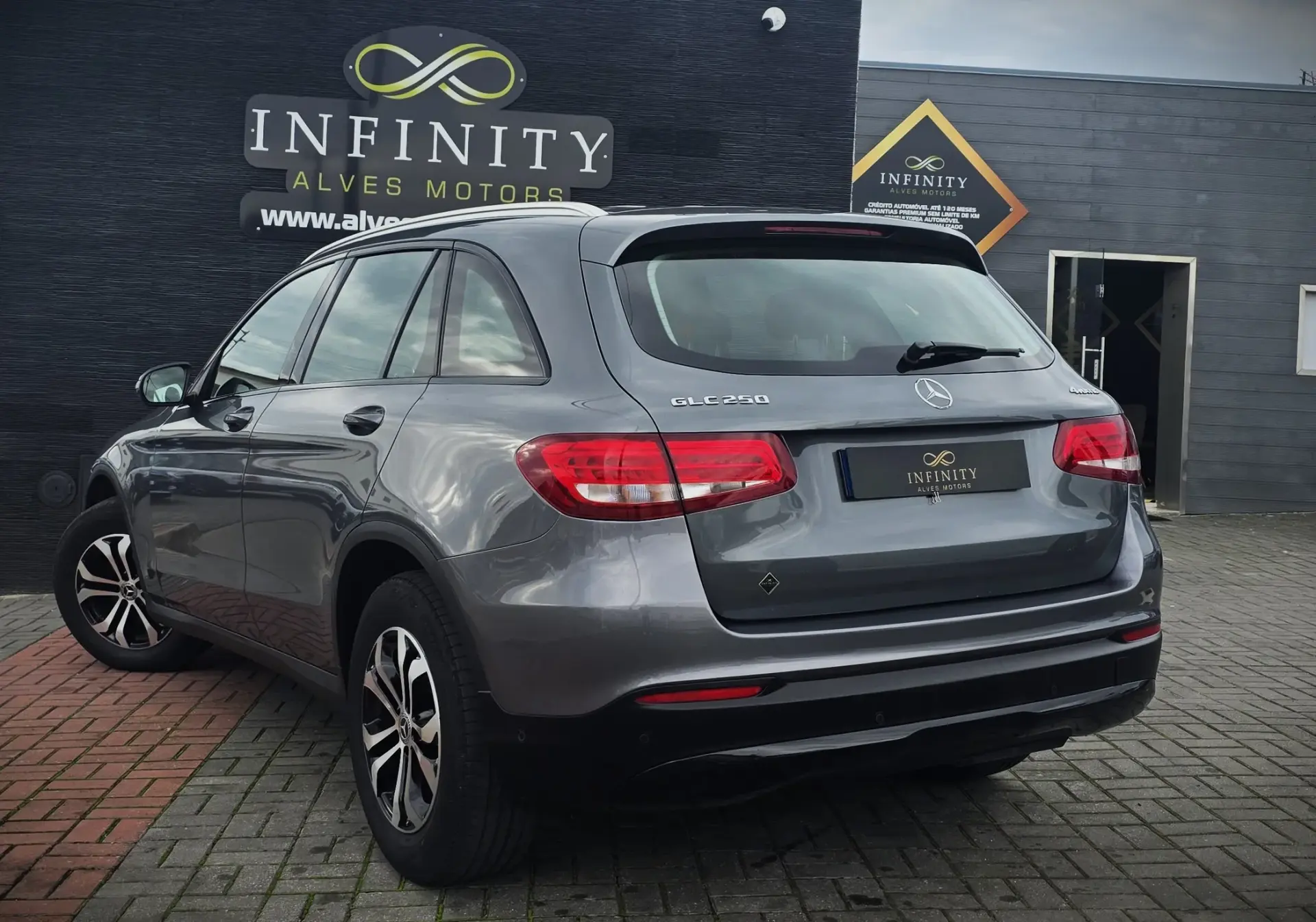 Mercedes-Benz GLC 250 d 4-Matic 6