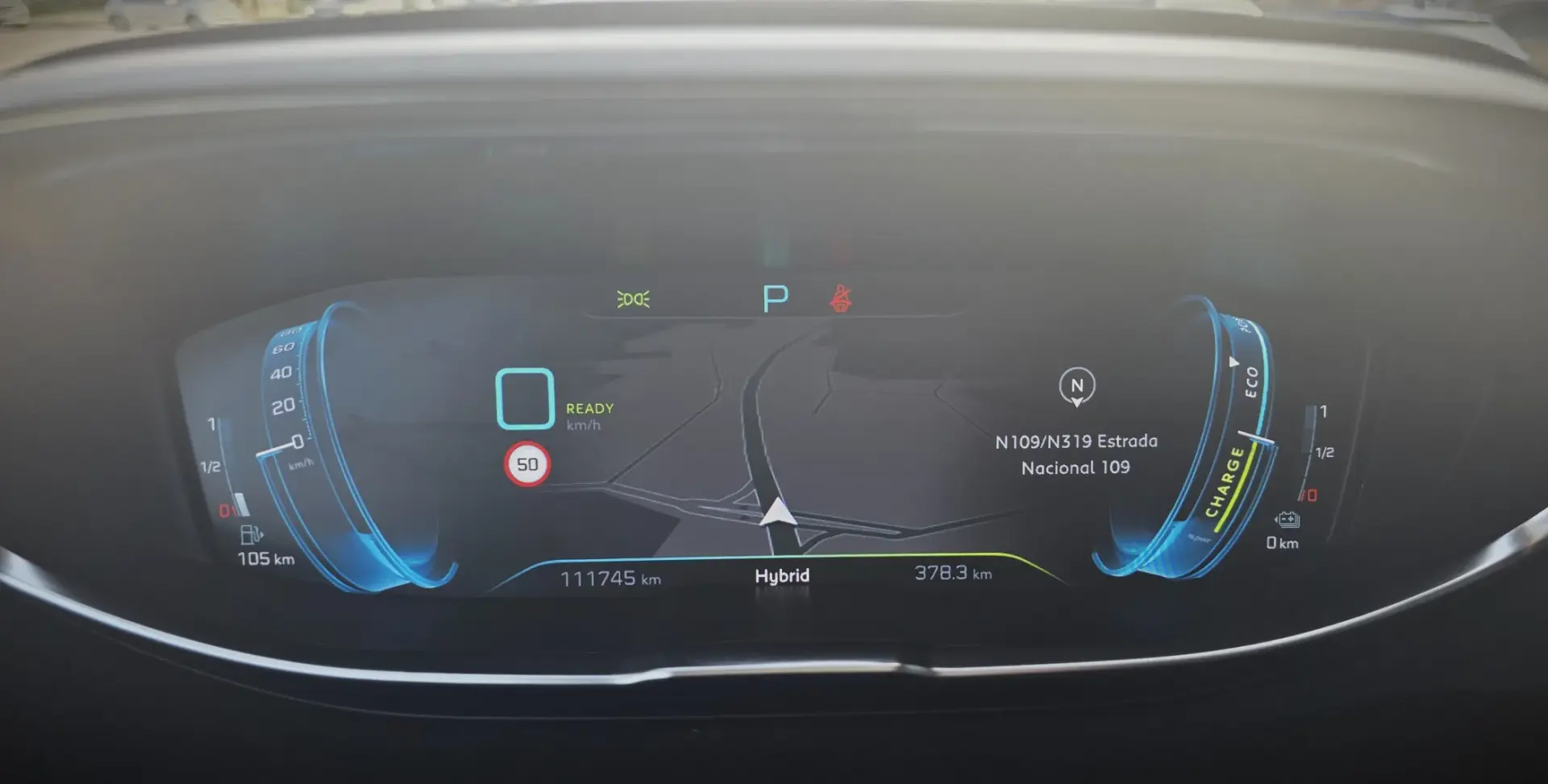 Peugeot 3008 1.6 HYBRID EAT8 ALLURE 25